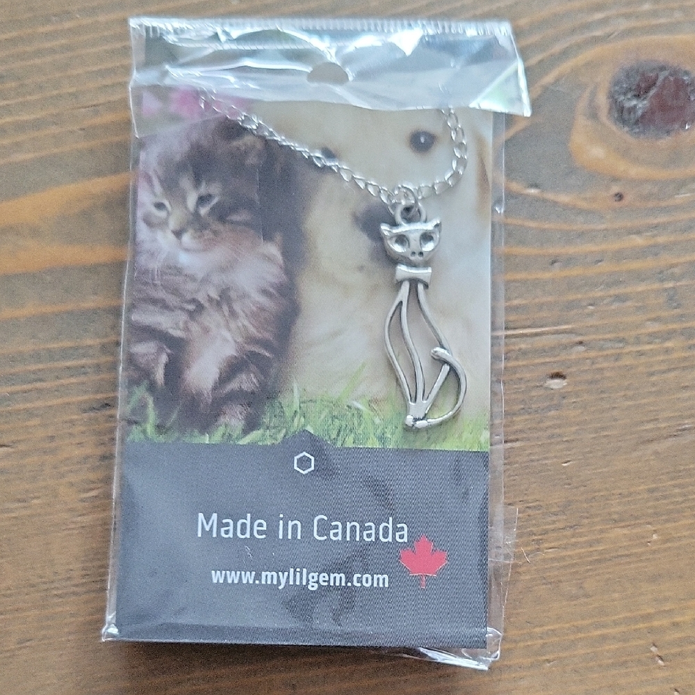 Silver Cat Pendant Necklace